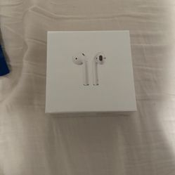 AirPods With Charging Case