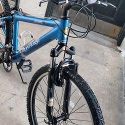 Iron horse Aluminum MT Bike. Never Used