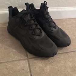 Nike Air Max 270 (Size 10) - Men's