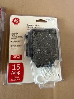 15 AMPS GE AFCI/GFCI Circuit Breaker