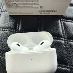 AirPods Pro. 