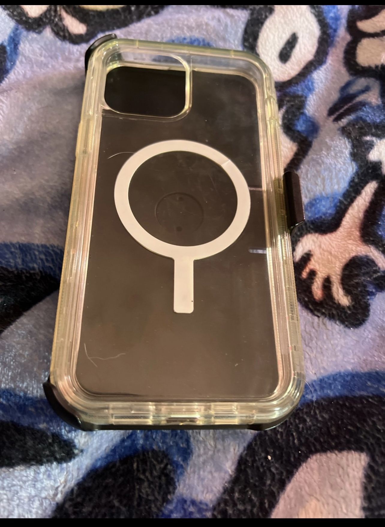 iPhone 13 promax clear MagSafe case and clip