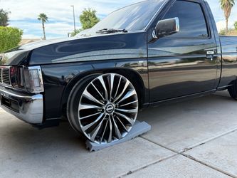 Wheels nissan
