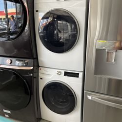 Samsung 24” Front Load Washer & Electric Dryer Set In White 