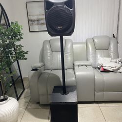 Lyx (Powered Speaker) + Klipsch (Powered Subwoofer)