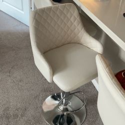 New In Box Bar Stools X4