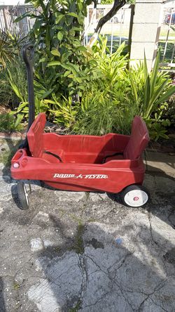 Radio flyer
