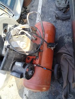 Craftsman Hotdog Compressor