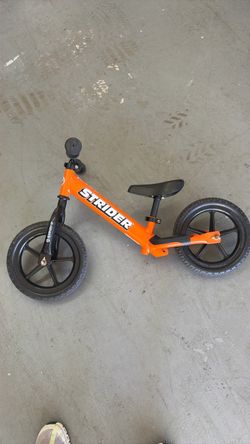 Strider Kids’ Balance Bike – Orange & Black