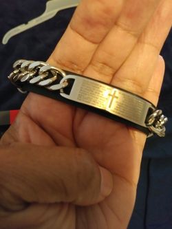 Bracelet