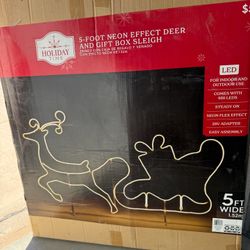 Trineo Con Caja De Regalo Y Venado