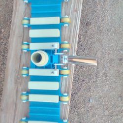 Commercial Pool Vaccum Head 