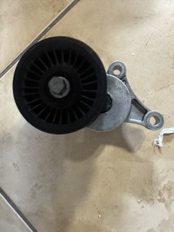 2011 Camaro Ss Oem Pulley 
