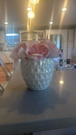 Iridescent Vase Of Roses