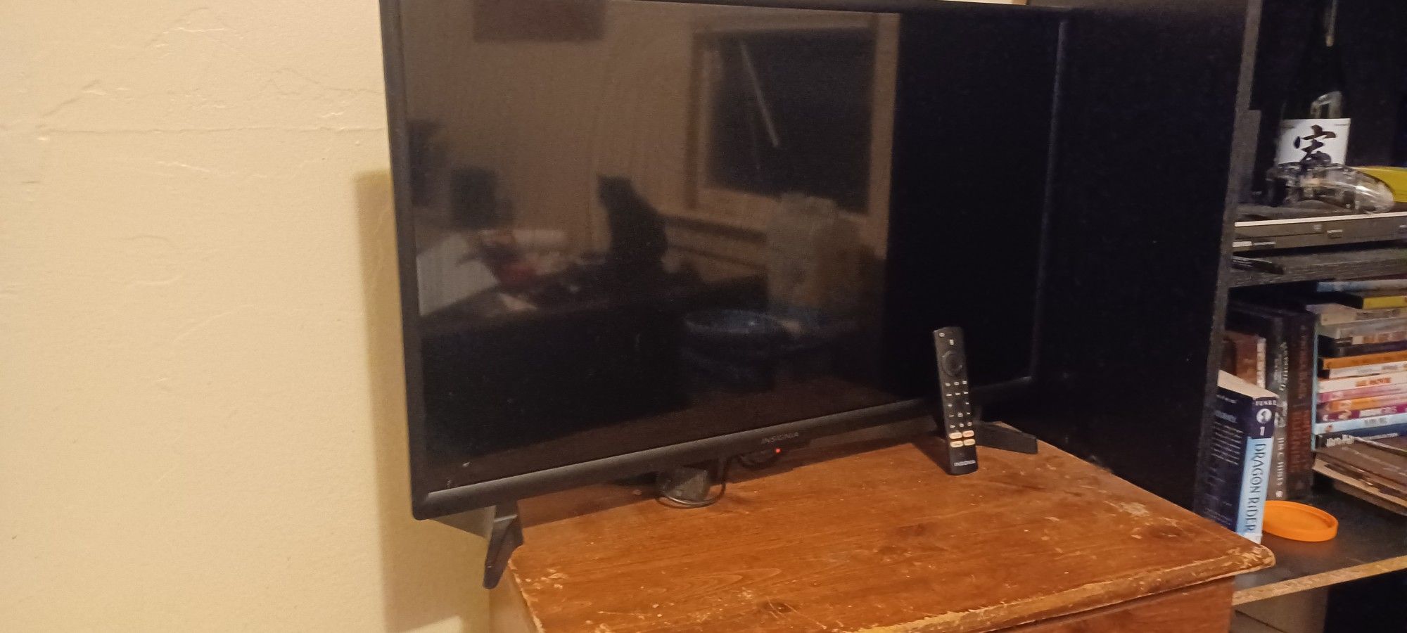 Insignia 32 Inch