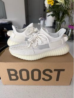 Yeezy Boost 350 V2