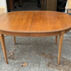 Drexel Triune Dining Table, a Classic Design from the MCM