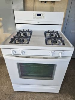 Gas stove