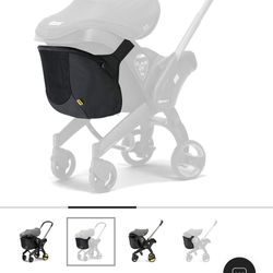 Doona Baby Diaper Bag snap on 