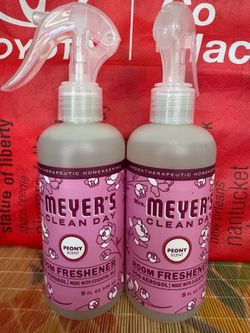 Mrs. Meyer’s room freshener spray - peony scent
