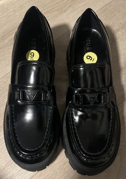 Guess Penny Loafers 