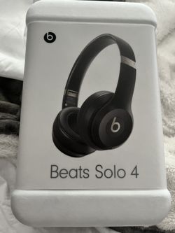 Beats Solo 4 Wireless Headphones
