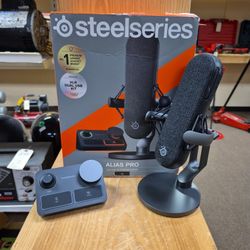 Steel Series Alias Pro XLR Microphone And Stream Mixer Podcasting