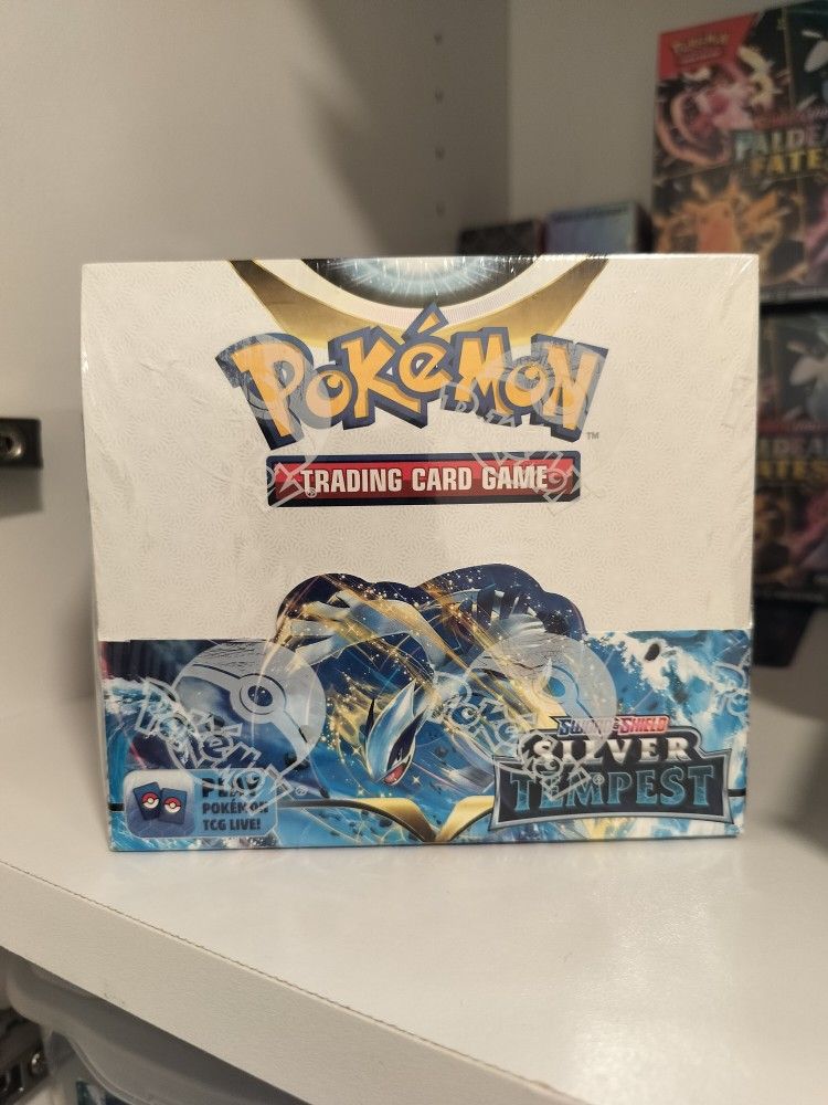 Silver Tempest Booster Box
