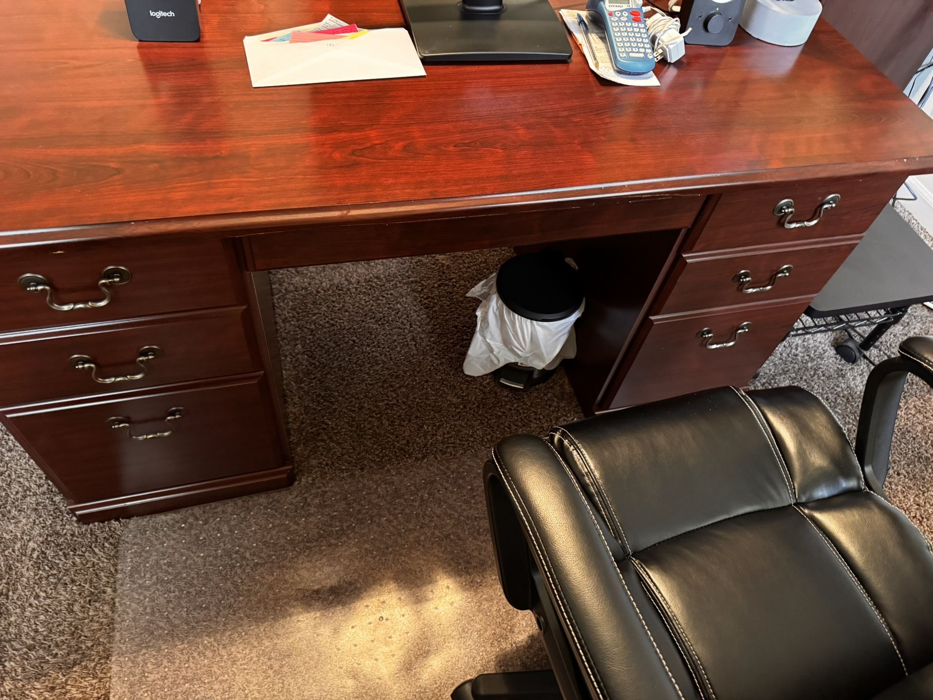 Full Office Set Great Deal Moving