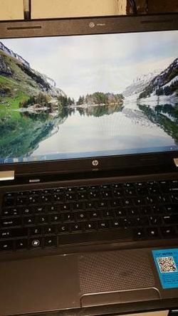 15" hp laptop, dualcore@2.2ghz,4gigs, 320hd, webcam, hdmi,glossy displ - (Win7 pro and office incl