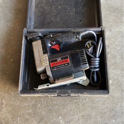 Craftsmen Auto Scroller Saw