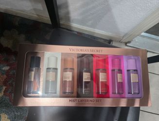 Victorias secret 7-Piece Gift Set with Bare Vanilla