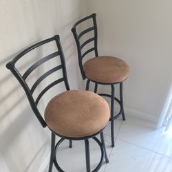 Bar Stools 