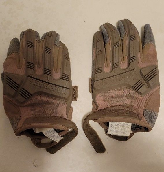 Macanix Mpact Gloves Medium