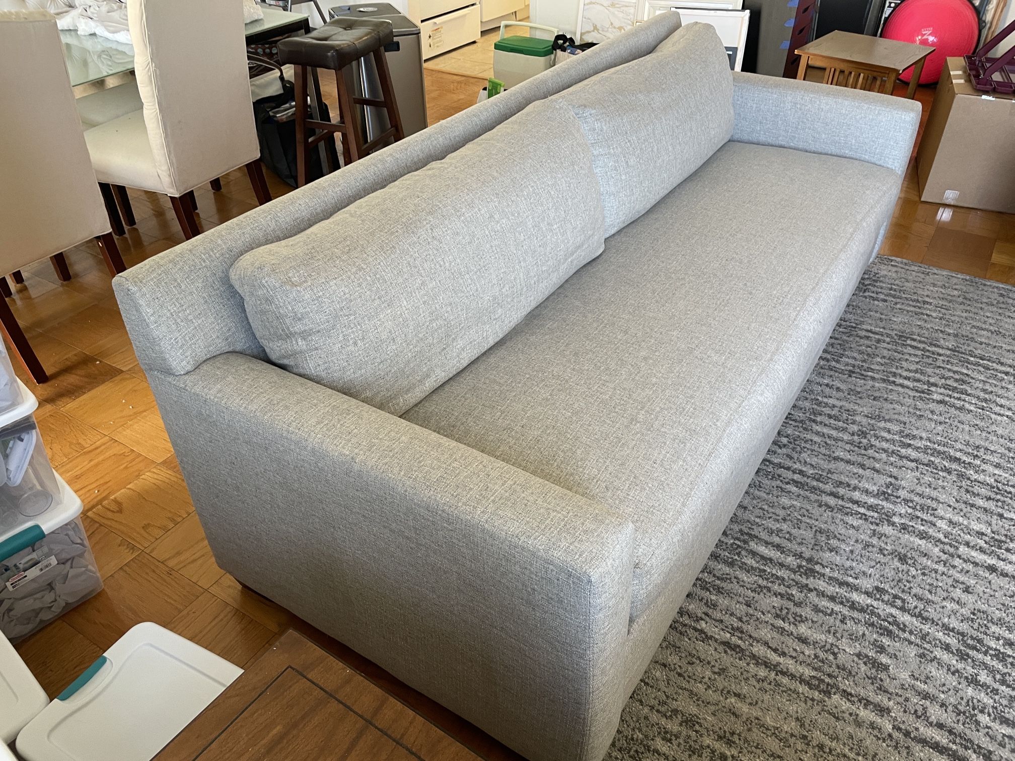 Pottery Barn - Grand Sofa with Bench Cushion - Light Grey