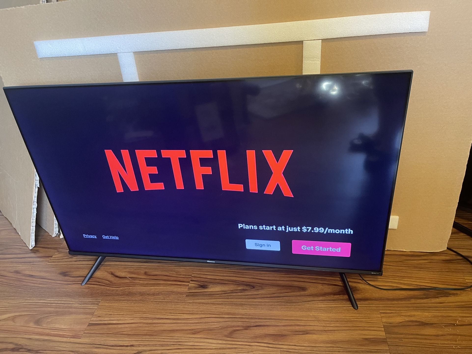 Hisense 50” Android Smart TV 4K UHD With New Remote Control. (Light Scratches On Screen Not Noticeable When TV Is ON). $90 Firm On Price