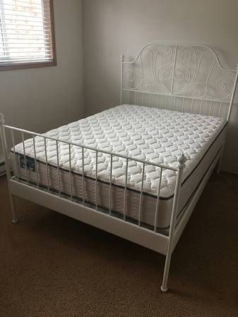 Terug, terug, terug deel regisseur repetitie Very Nice Full Ikea Leirvik Bed Frame with Sealy Mattress and Boxspring for  Sale in Renton, WA - OfferUp