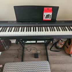 Yamaha P-125B digital piano and On-Stage KS7350 Folding-Z Keyboard Stand