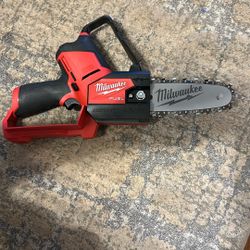 M12 FUEL™ HATCHET™ 6” Pruning Saw