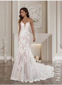 Brand new wedding dress