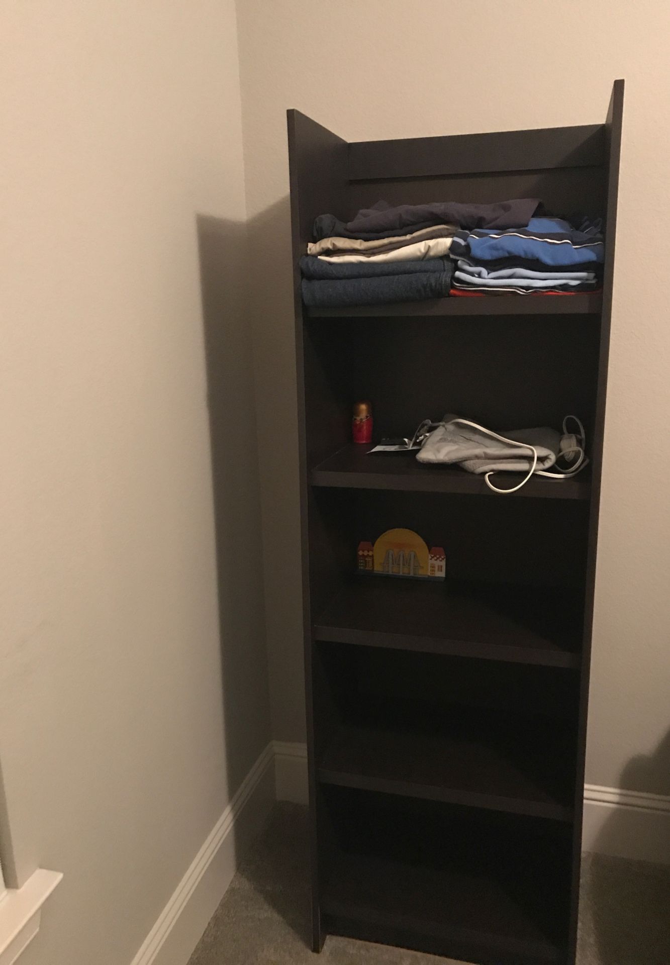 Shelve