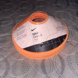 Nike Cone 10 Count
