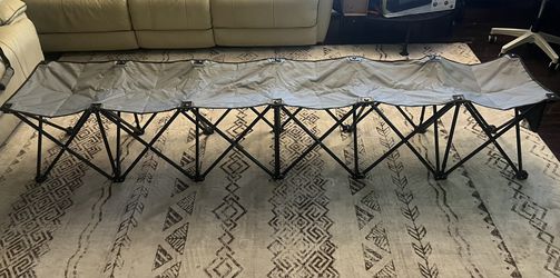 Portable 6-seater folding team sports sideline bench