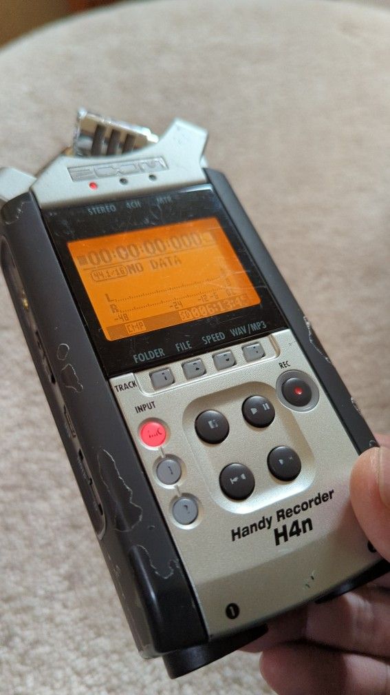 Zoom H4N