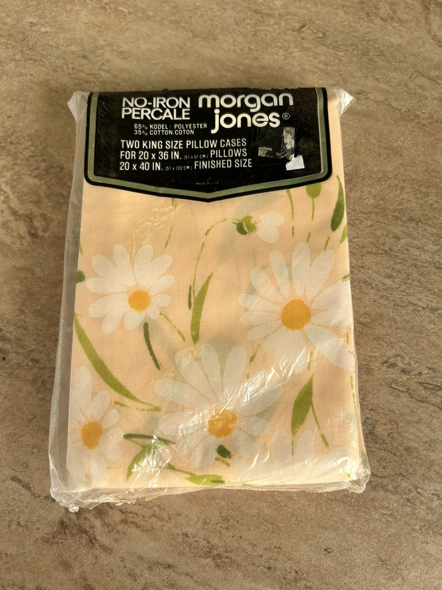 Vtg Morgan Jones No Iron Percale 2 King Size Pillow Cases NEW Peach Daisy Floral