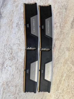 Corsair Vengeance RGB DDR5-6400