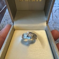 Two-tone wedding ring 2 carats of diamond size 7
