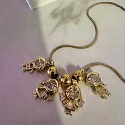 Custom Mom Necklace With Children Charms