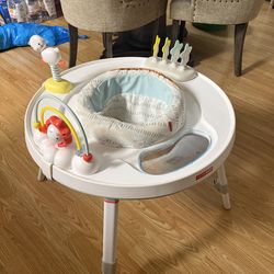 Skip hop Activity Center