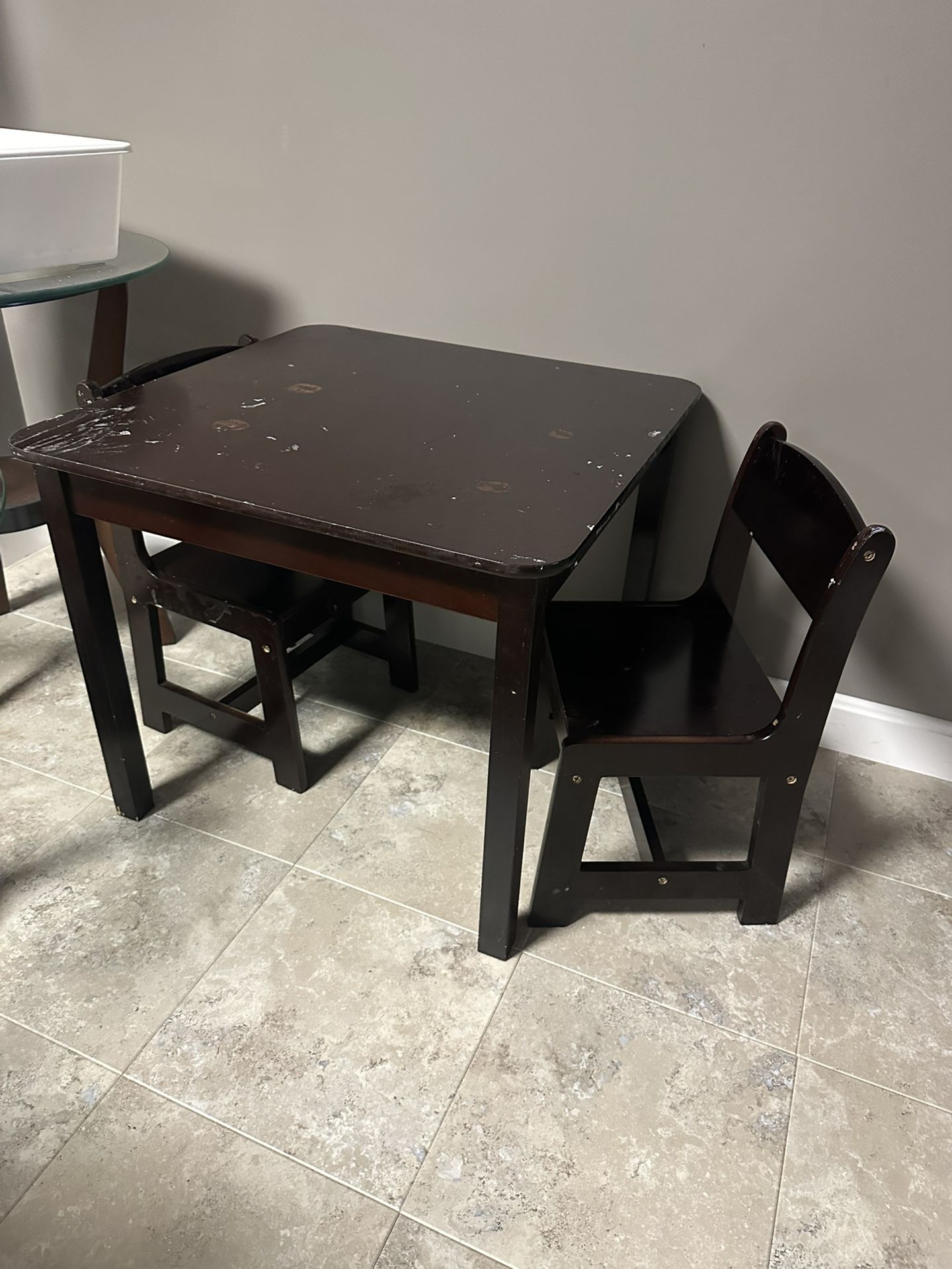 Kids Table with Chairs
